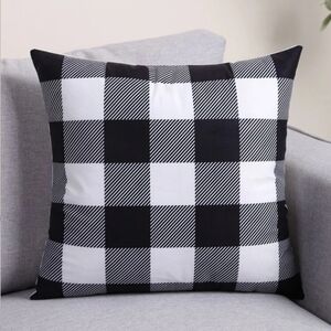 New!  Print cushion Cover Btq